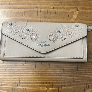COACH Tea Rose Leather Wallet